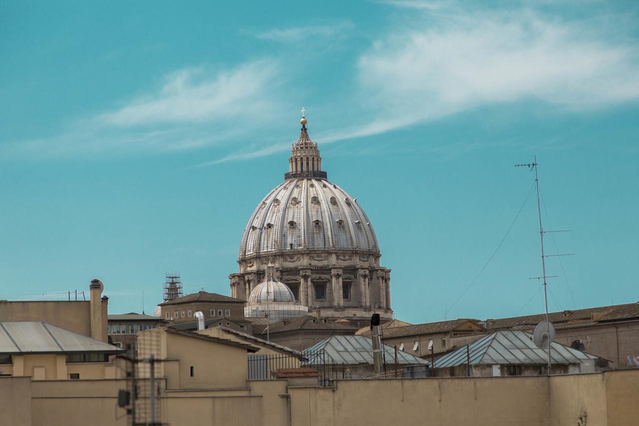 Royal Vatican Rome Exterior photo